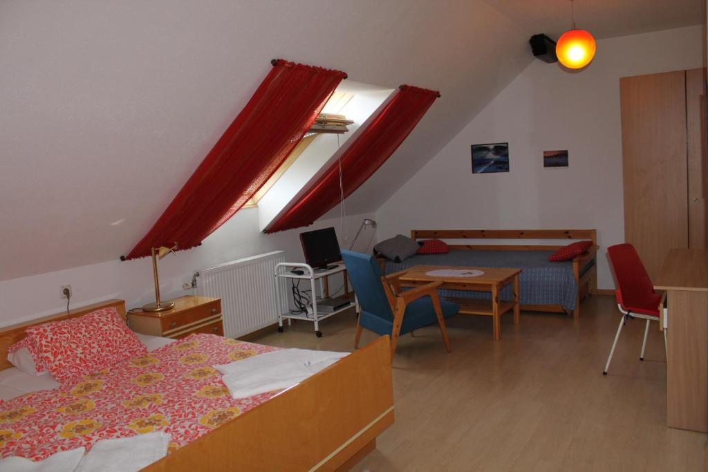 Haus Linda Apartment Barnkopf Room photo